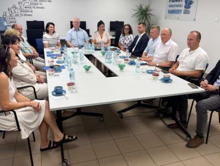 09-07-2026 Powiat: Zaktywizować bezrobotnych