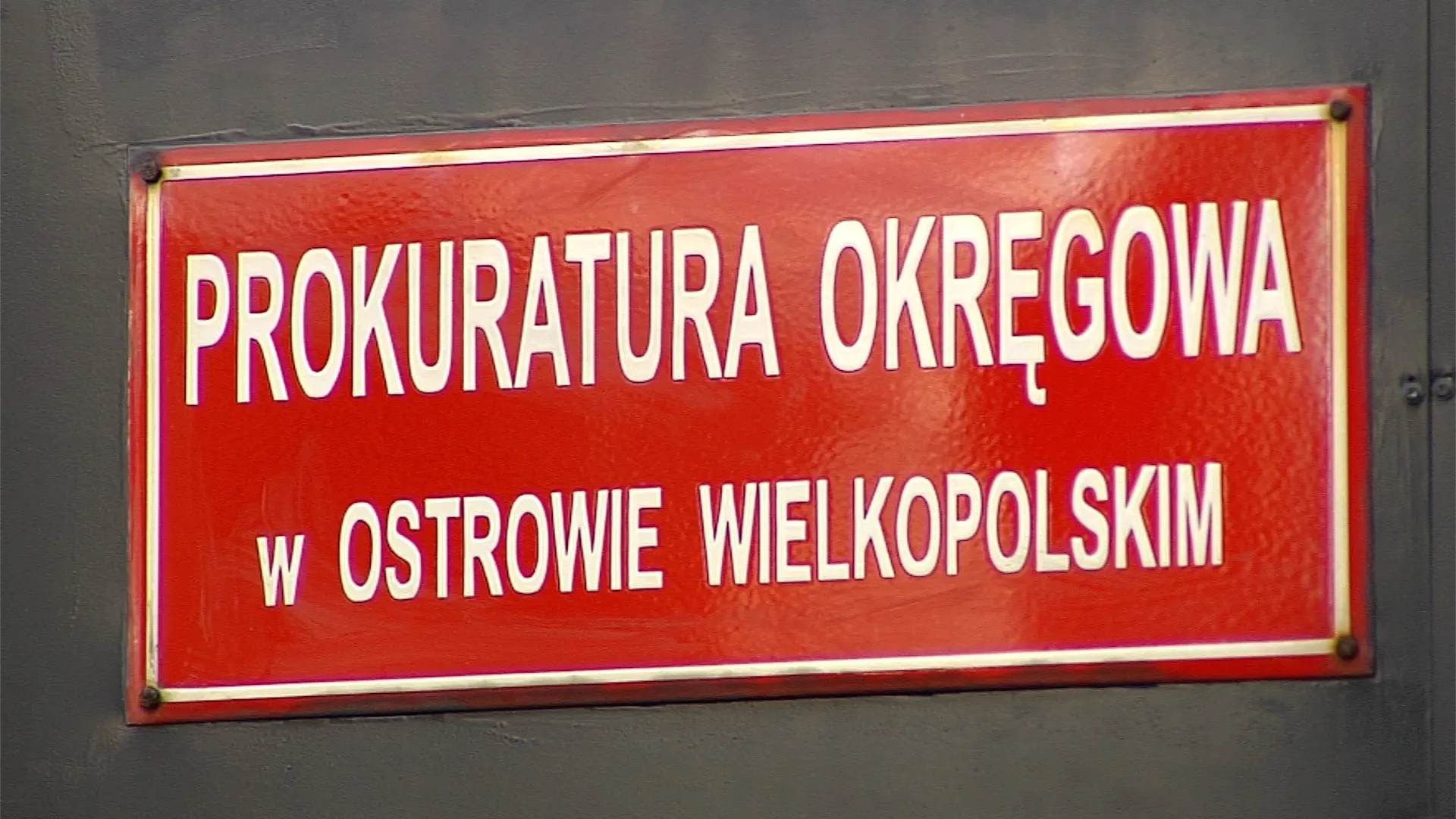 10 lat więzienia lub dożywocie za próbę zabójstwa
