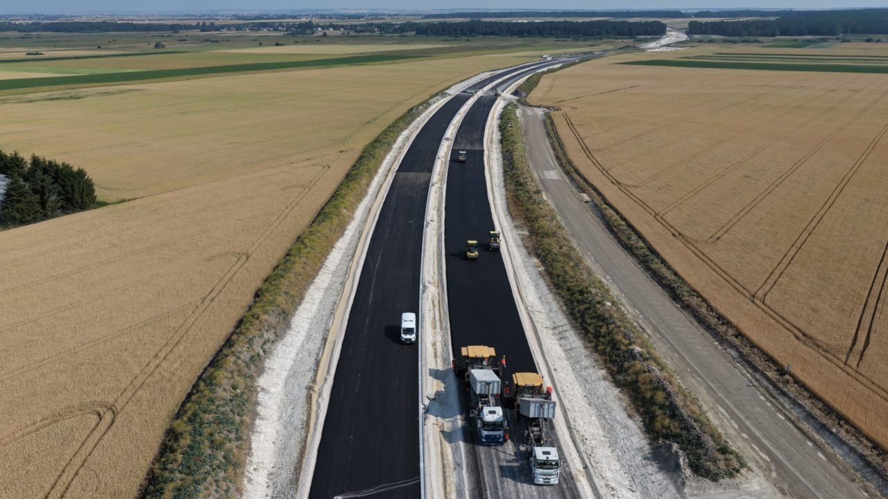 1,1 mld euro na drogi S17 i S74. Europejskie środki przyspieszą kluczowe inwestycje