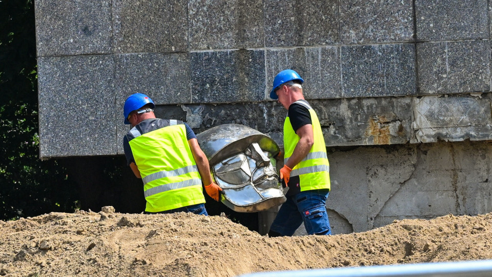 11:20 Kolejny sowiecki pomnik pamięci zniknął z krajobrazu Pomorza Zachodniego