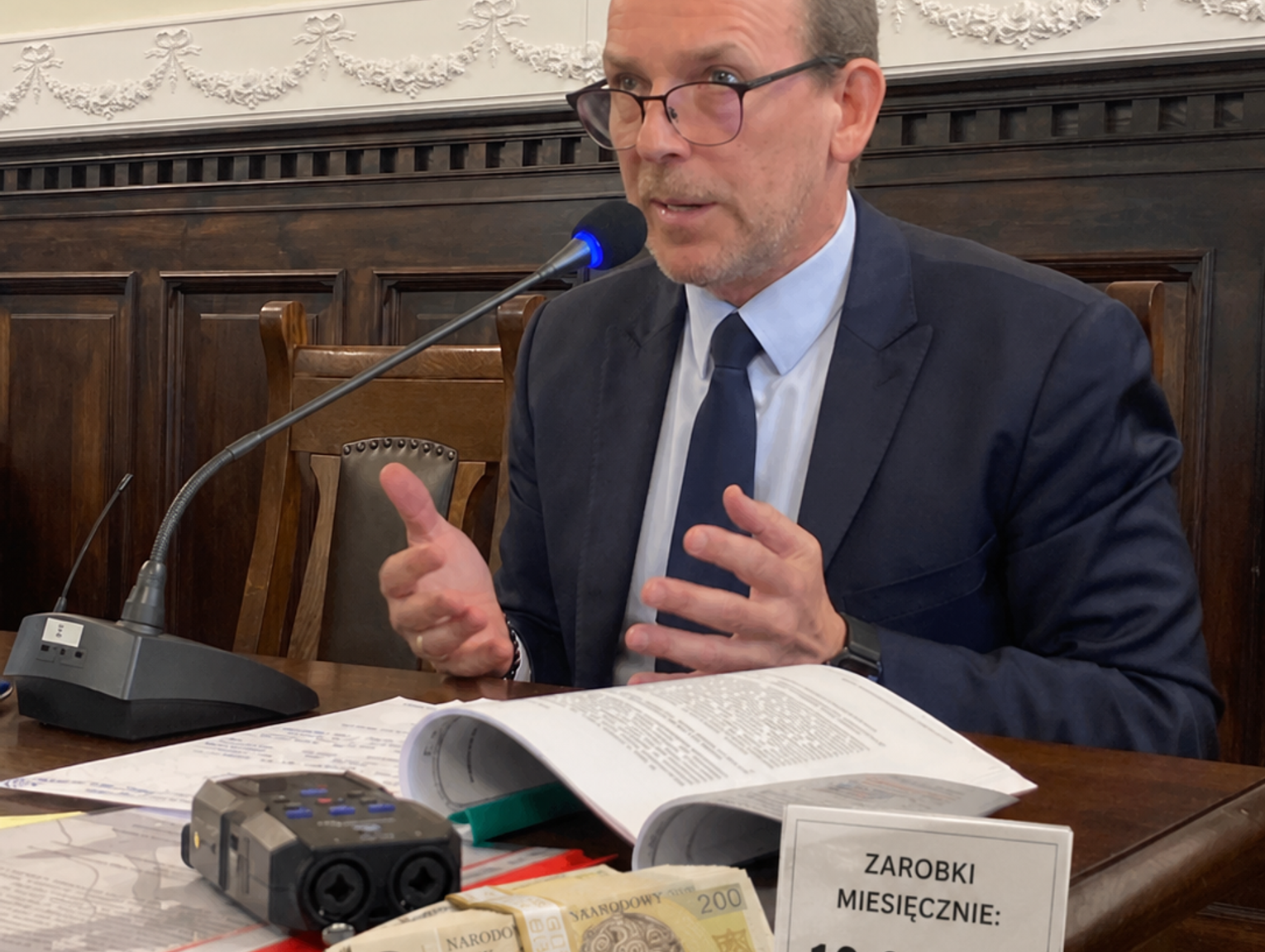 13 nieruchomości w oświadczeniu majątkowym starosty chojnickiego, który mówi, że zarabia 10 tys. zł na rękę