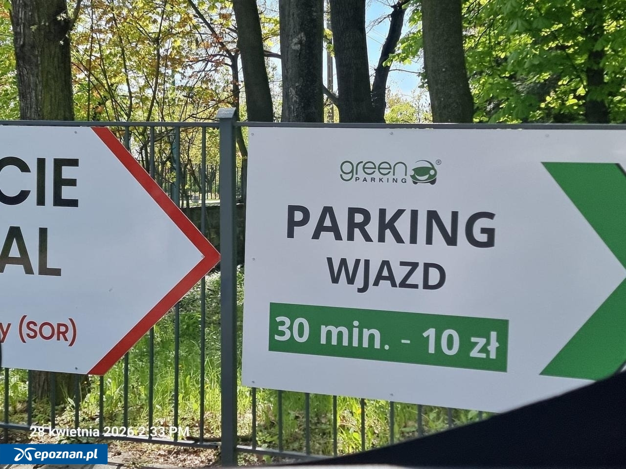 1350 zł za parking przy poznańskim szpitalu. Jest nowy komunikat dyrekcji