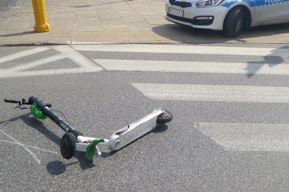 13‑latek na hulajnodze i 25‑letni rowerzysta ranni w dwóch wypadkach