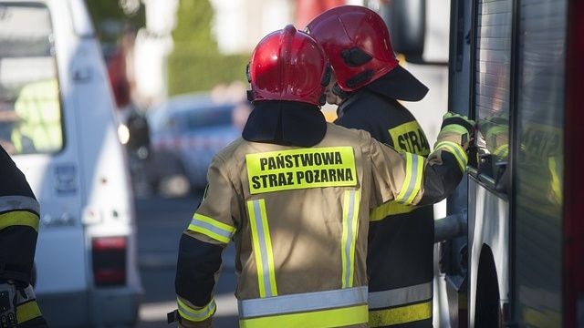 14-latka z Bydgoszczy trafiła do szpitala z podejrzeniem zatrucia tlenkiem węgla. Zemdlała w kąpieli