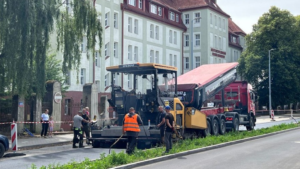 14:36 Odliczanie dni do otwarcia remontowanego odcinka ul. Zwycięstwa w Koszalinie