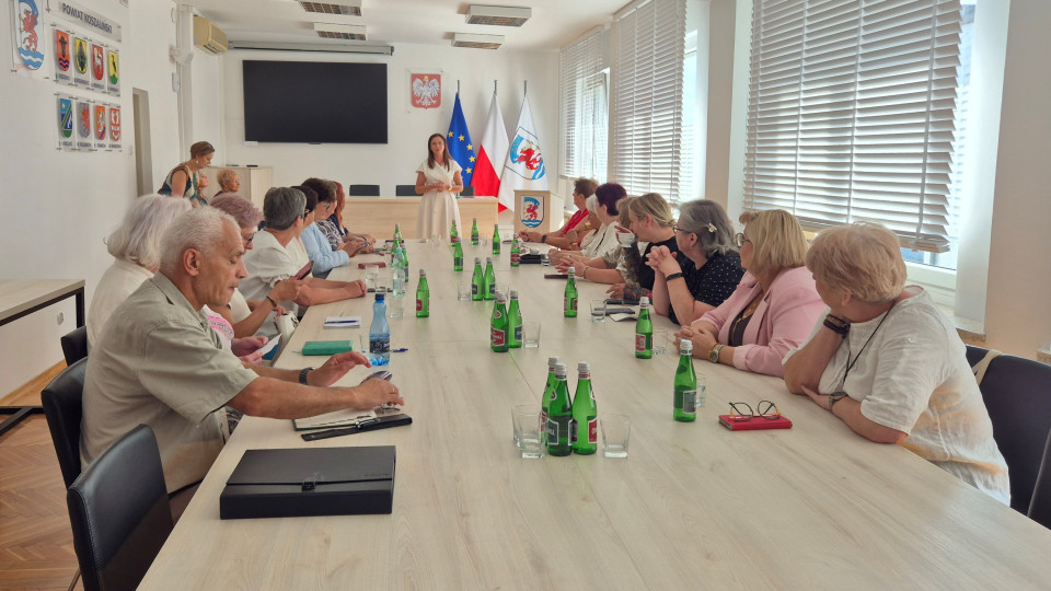 15 lipca 2026, 13:57 KOSZALIN Po raz pierwszy obradowała rada seniorów powiatu koszalińskiego