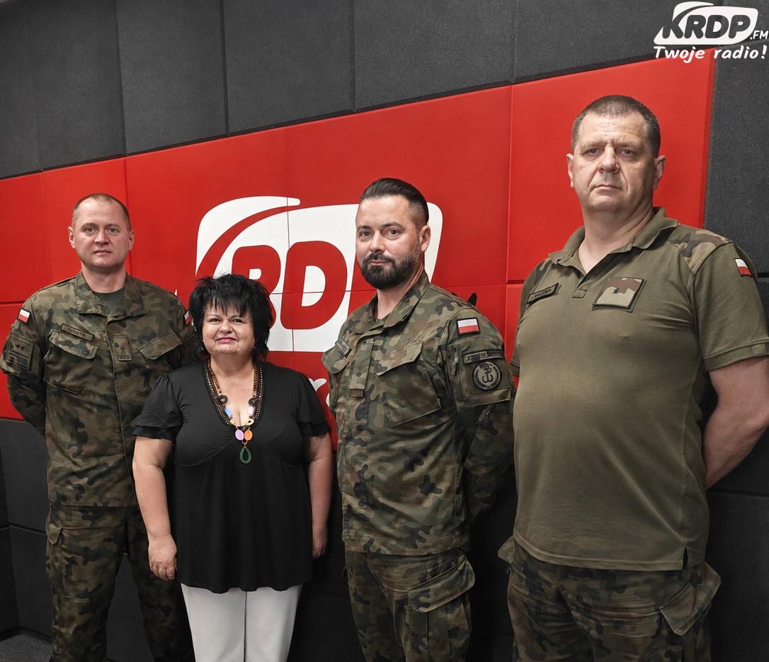 17.07.2026 Gość Dnia Ciechanów – ppłk Wojciech Drążyk, podpor. Marcin Lewandowski, chor. Michał Godlewski 5 MBOT