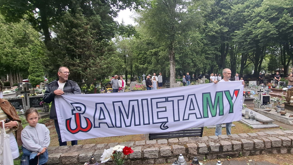 17:56 Kołobrzeg uczcił 82. rocznicę Powstania Warszawskiego