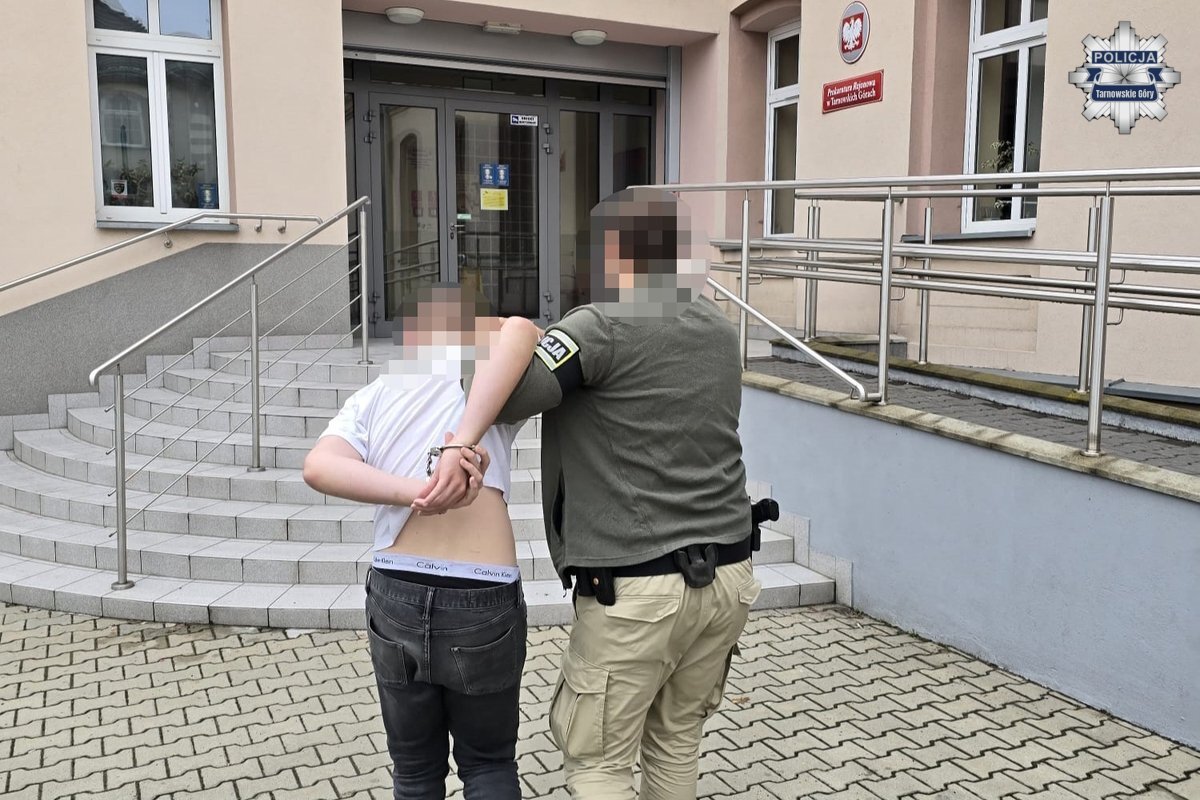 Pyrzowice, gmina Ożarowice. Rozbój z nożem w sklepie i ucieczka samochodem skradzionym… ojcu. Zatrzymanie. 10 lipca 2026