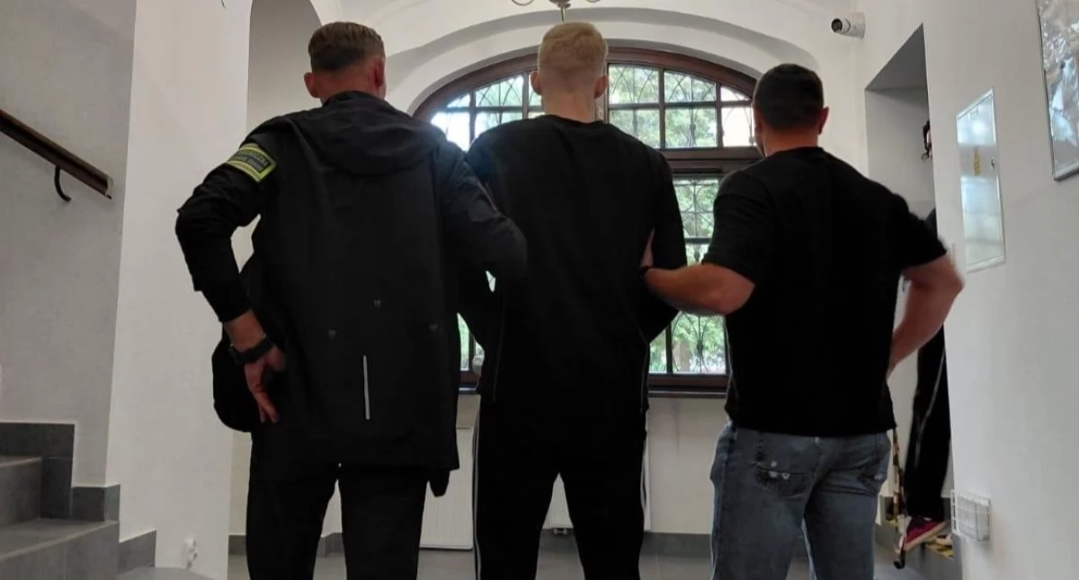 20-latek zatrzymany za organizowanie niele…