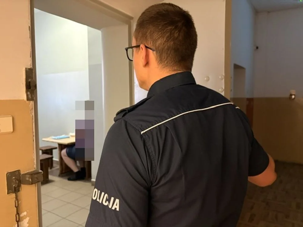 25-latek zatrzymany po ugodzeniu nożem 17-latka. Nastolatek trafił do szpitala