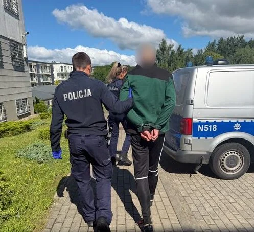 35-latek z powiatu kartuskiego aresztowany. Mimo zakazu nachodził swoich rodziców