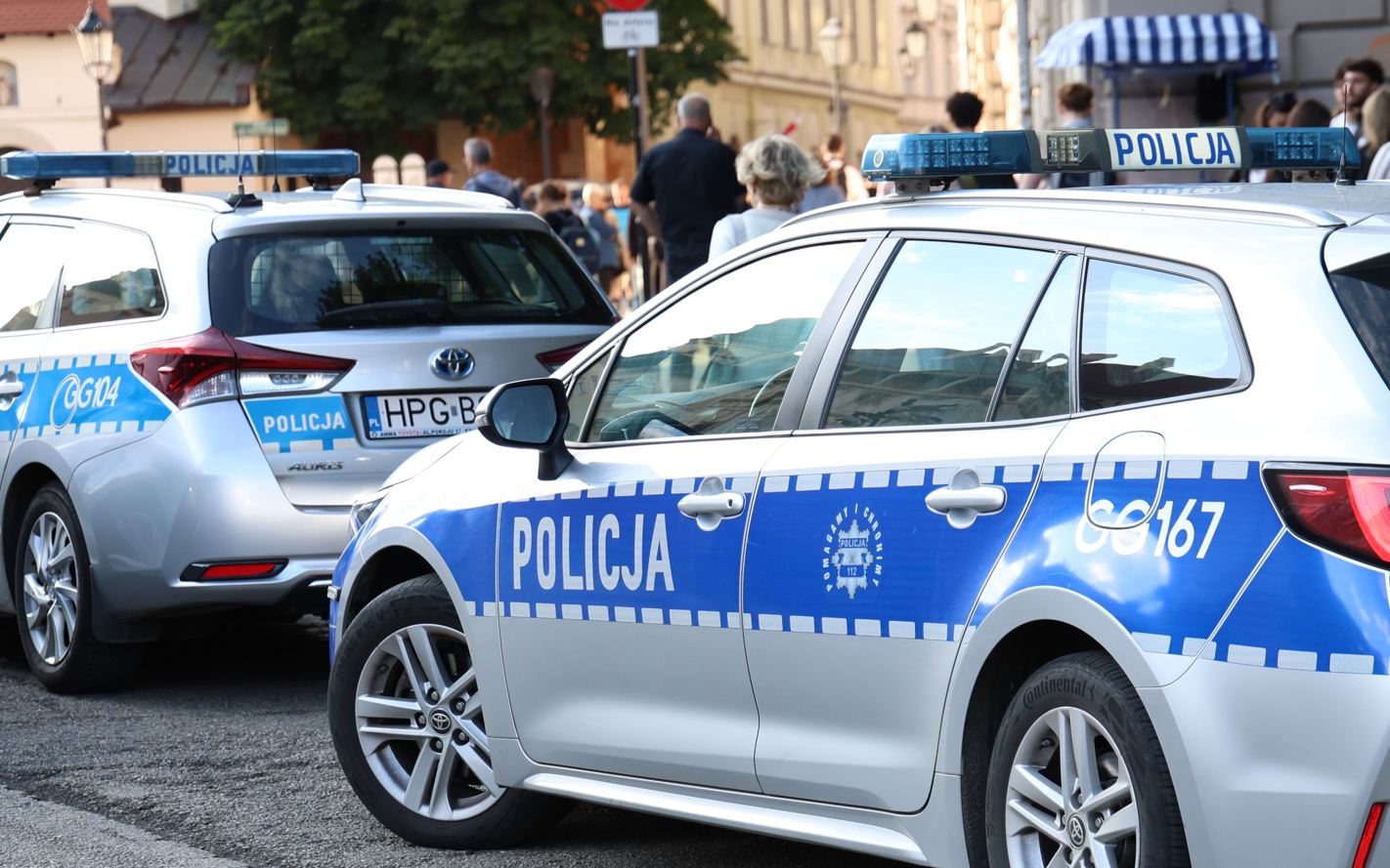 35-latka z Krakowa straciła ponad 600 tys. zł. Oszuści kazali jej brać kolejne kredyty