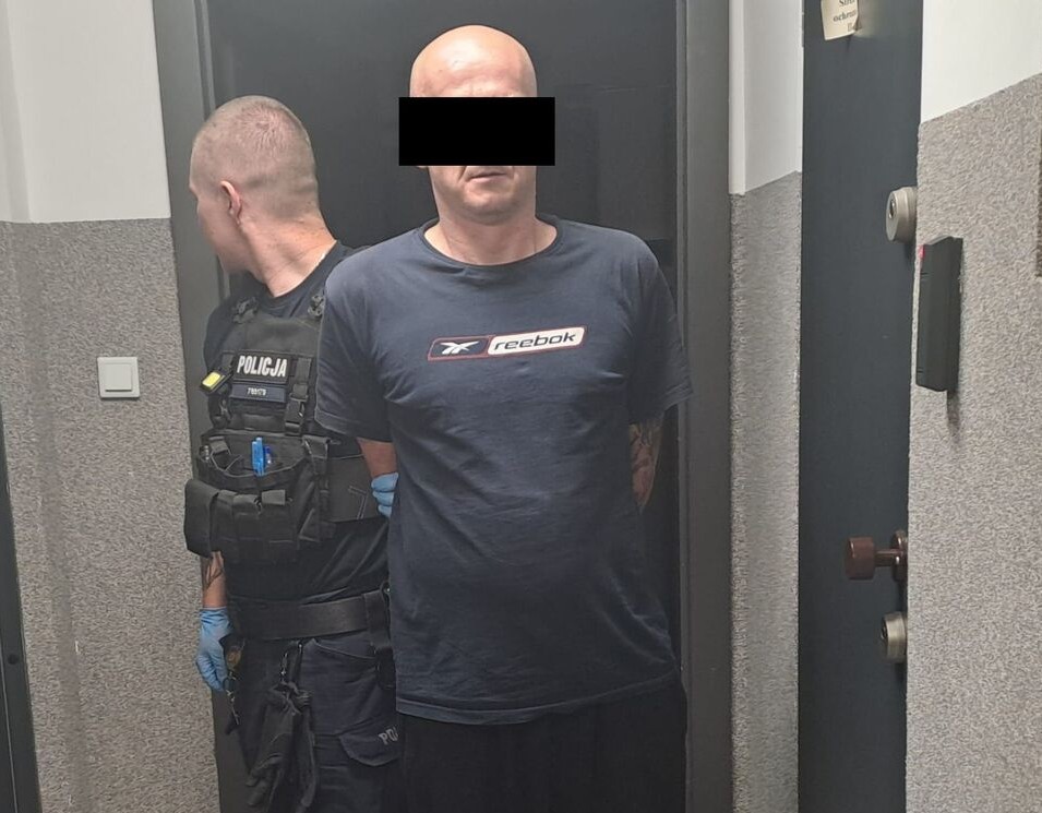 44-latek zatrzymany z marihuaną. Policjanci zabezpieczyli blisko 400 porcji dilerskich