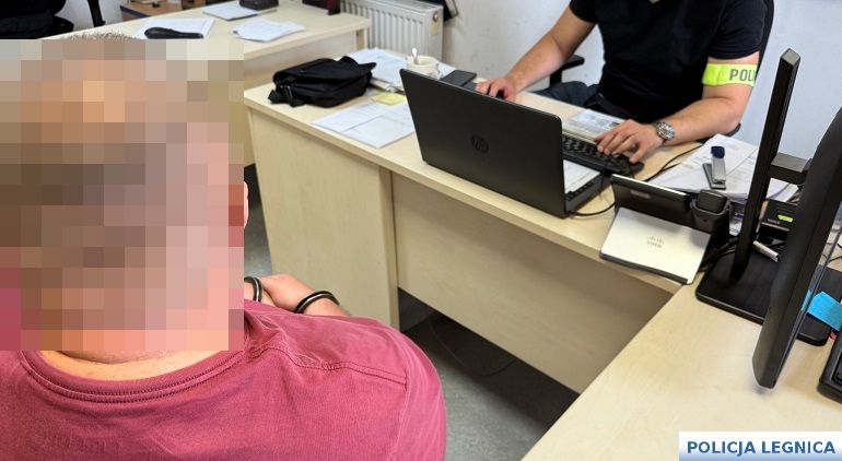 50-letni obywatel Ukrainy ukradł dziecku telefon na placu zabaw
