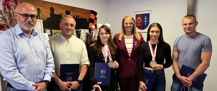 7 lipca 2026Złoto i brąz dla KSZO. Ostrowieckie bokserki wróciły z medalami z Wejherowa