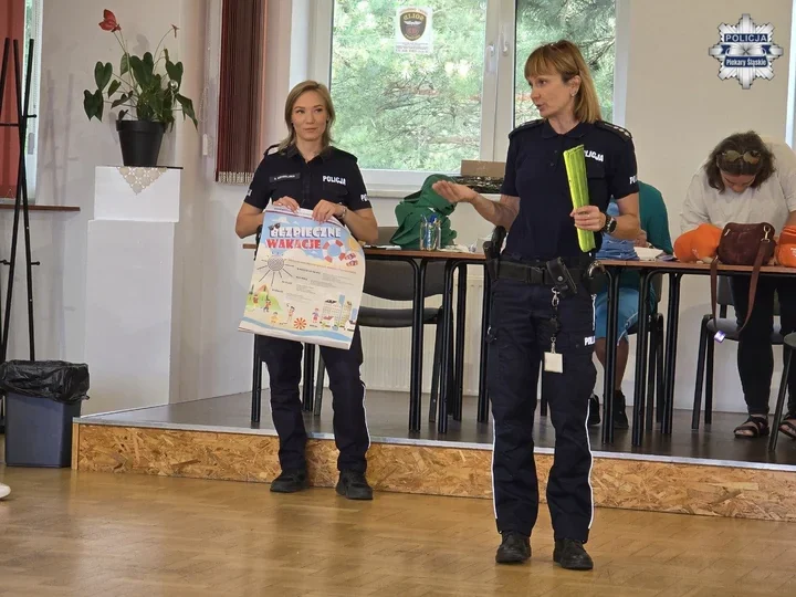 8 lipca 2026Na półkoloniach w Piekarach Śląskich policjanci pokazali dzieciom, jak nie wpaść w kłopoty