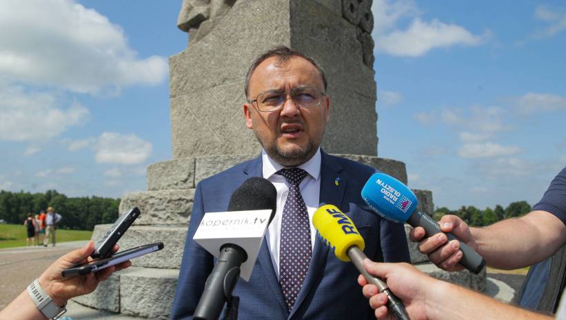 Ambasador Bodnar: strona ukraińska chce prowadzić prace poszukiwawcze i ekshumacje w Polsce