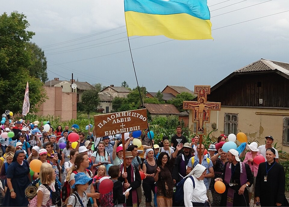 Archidiecezja lwowska: pątnicy idą do Matki Bożej Pokoju i Pojednania