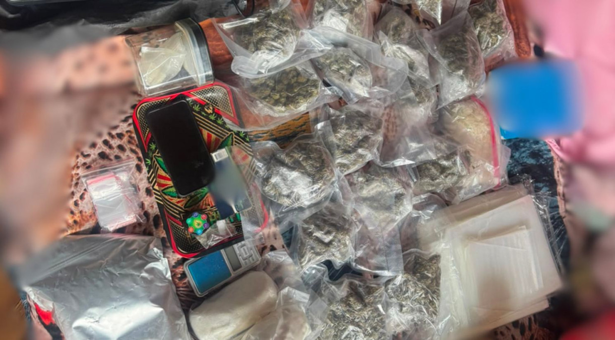 Areszt po przejęciu blisko 5 kg narkotyków. Policyjna akcja w Krakowie