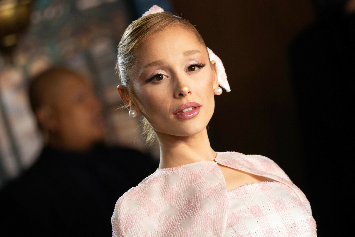Ariana Grande jak Mandaryna! Wokalistka też zaskoczyła powrotem do byłego partnera po 10 latach