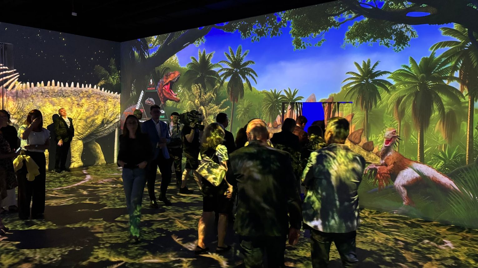 Art Box Trójmiasto w Redzie już otwarty. Zamiast Chopina, na początek dinozaury