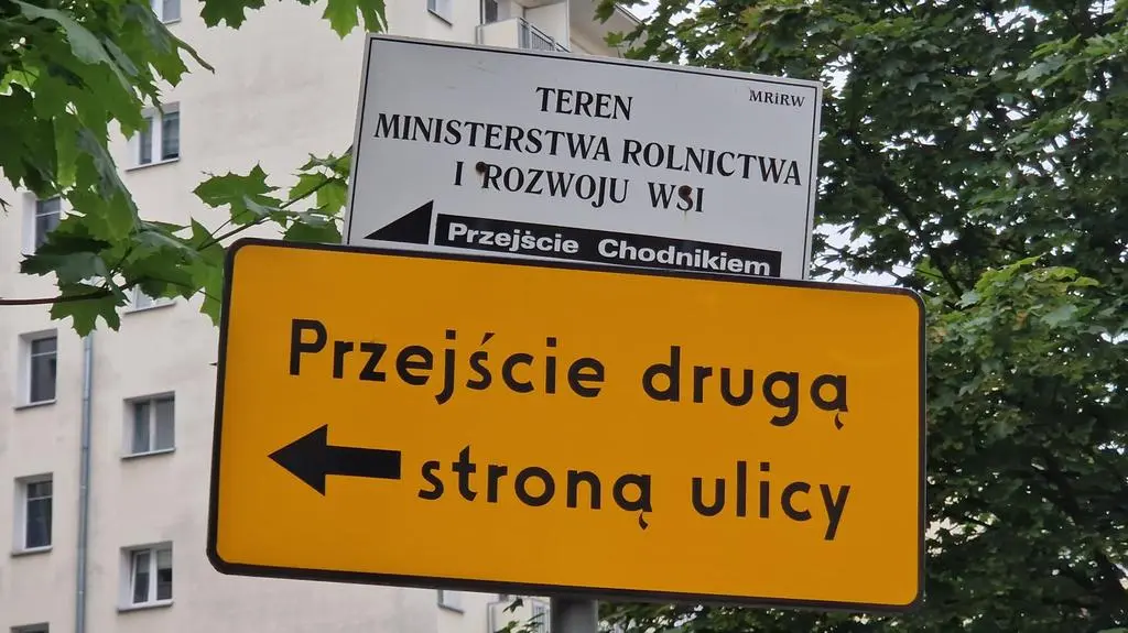 Parkowanie przy Ministerstwie Rolnictwa