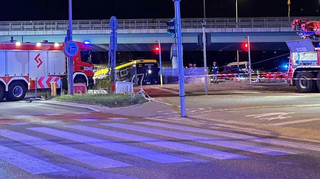 Wypadek autobusu w Warszawie
