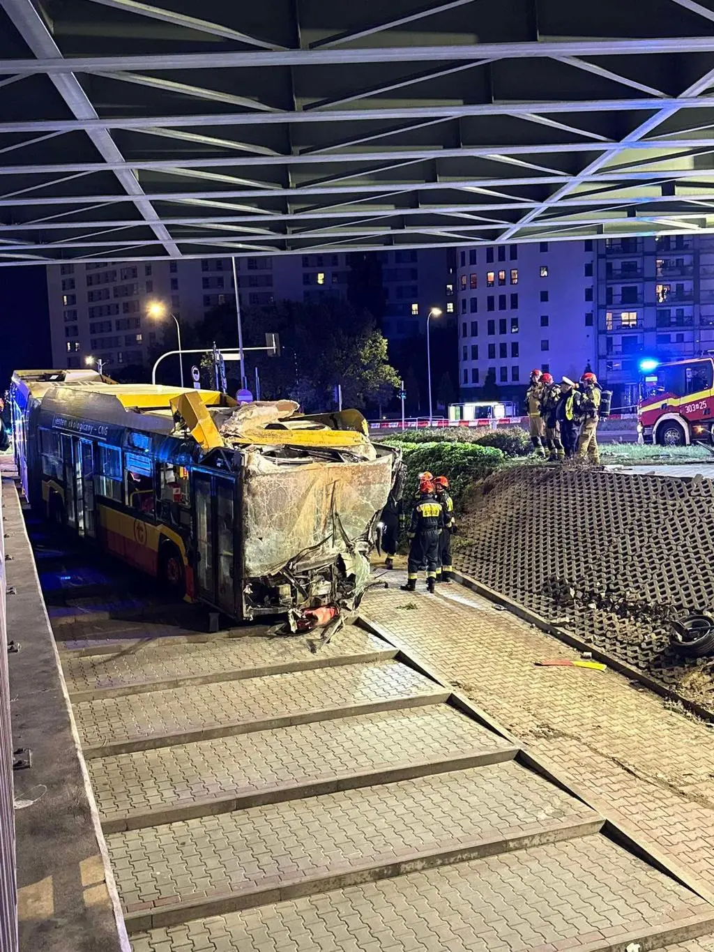 Wypadek autobusu w Warszawie