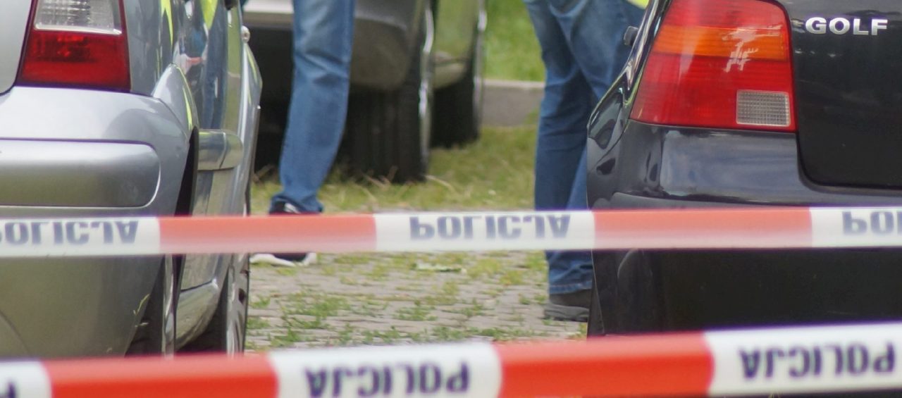 Awantura przed Stokrotką w Lublinie. Mężczyzna zraniony ostrym narzędziem