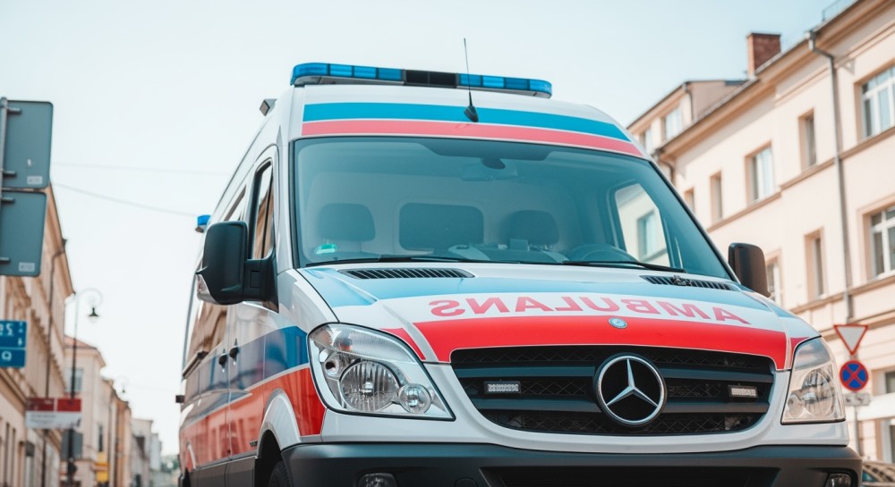 Bezpieczne wakacje nad Wisłą: Policja i straż miejska w akcji!