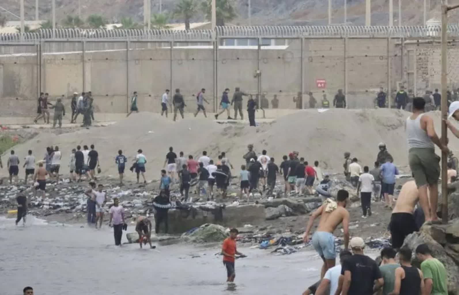 Bilans ofiar śmiertelnych kryzysu migracyjnego w Ceucie wzrósł do 72
