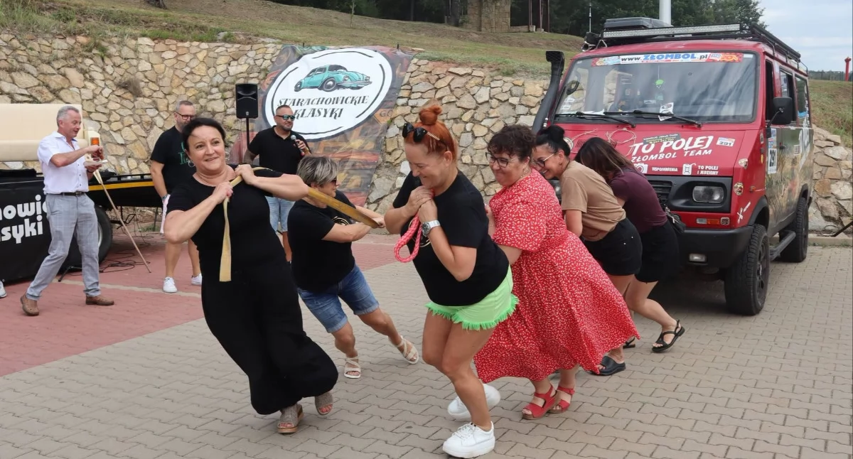 Blisko 100 załóg na III Classic Car Fest Brody. Miłośnicy klasycznej motoryzacji opanowali gminę Brody (galeria zdjęć)