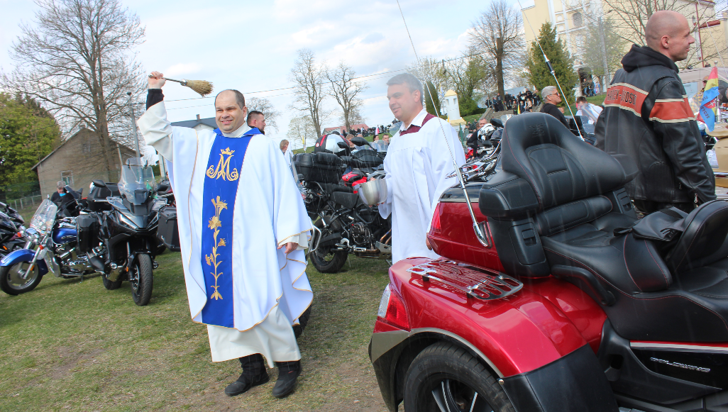 Błogosławieństwo pojazdów z okazji wspomnienia św. Krzysztofa