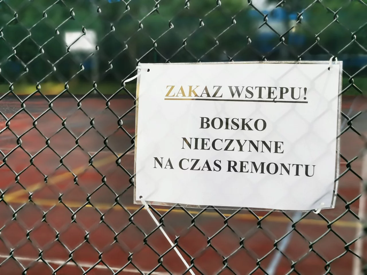 Boisko przy Szkole Podstawowej nr 1 zamknięte