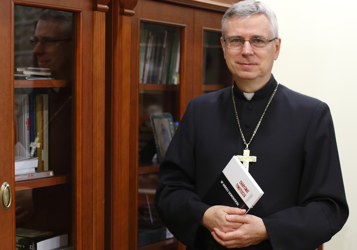 Bp Siemieniewski o spoczynkach w Duchu Świętym i charyzmatach