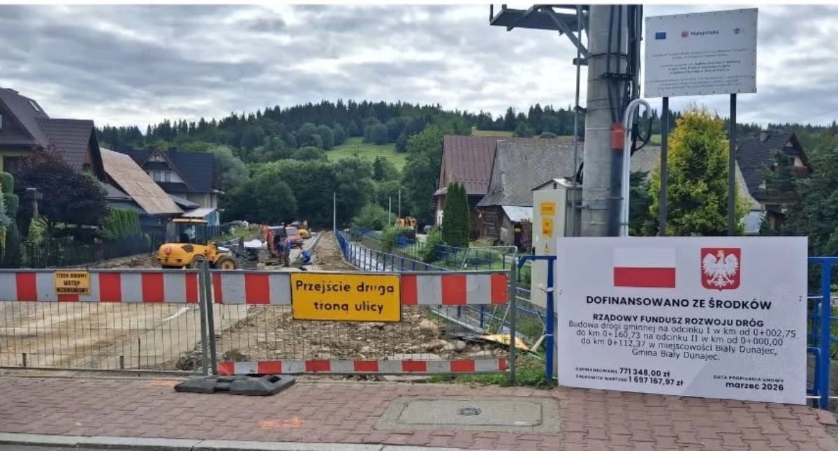 Budowa drogi do szkoły w Białym Dunajcu nabiera tempa. Prace mają zakończyć się przed nowym rokiem szkolnym