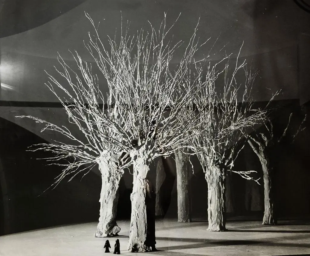 Wystawa "Magdalena Abakanowicz. Arbor znaczy drzewo"