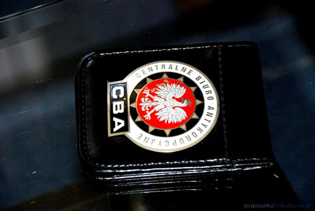 Byli prezesi Polskiej Fundacji Narodowej po przesłuchaniu w Rzeszowie. Nie przyznają się do winy