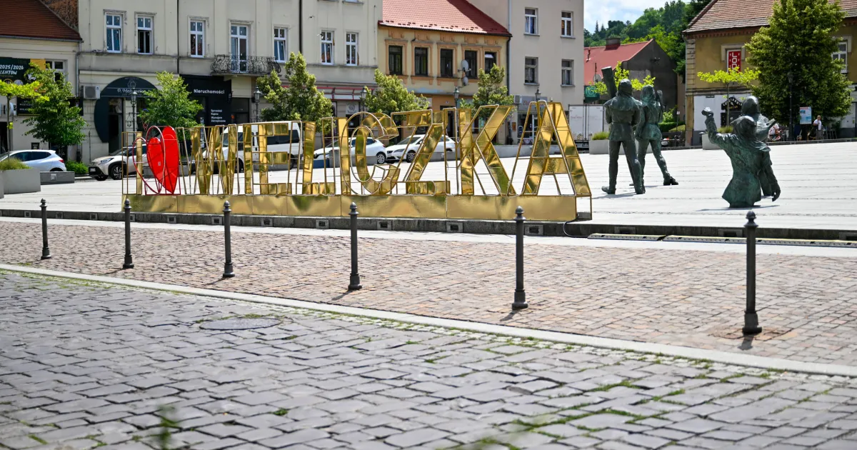 Były burmistrz kontra radny. W tle porównanie do Adolfa Hitlera