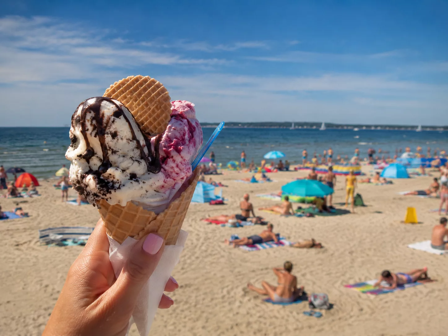 Ceny lodów i deserów na Promenadzie w Świnoujściu. Ile zapłacisz latem 2026?