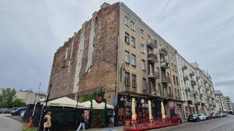 Kamienica się rozpada, wszystkich wysiedlają. "Nie chcemy odchodzić"