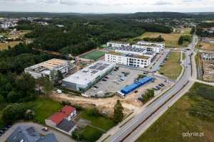 krytej pływalni na Chwarznie-Wiczlinie