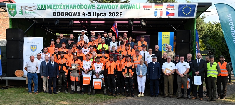 Ćwierćwiecze Międzynarodowych Zawodów Drwali w Bobrowie