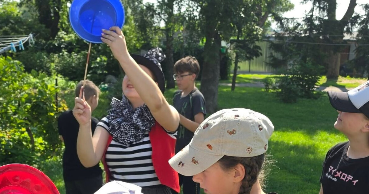 Cyrkowy dzień podczas „Wakacji z Kulturką”!