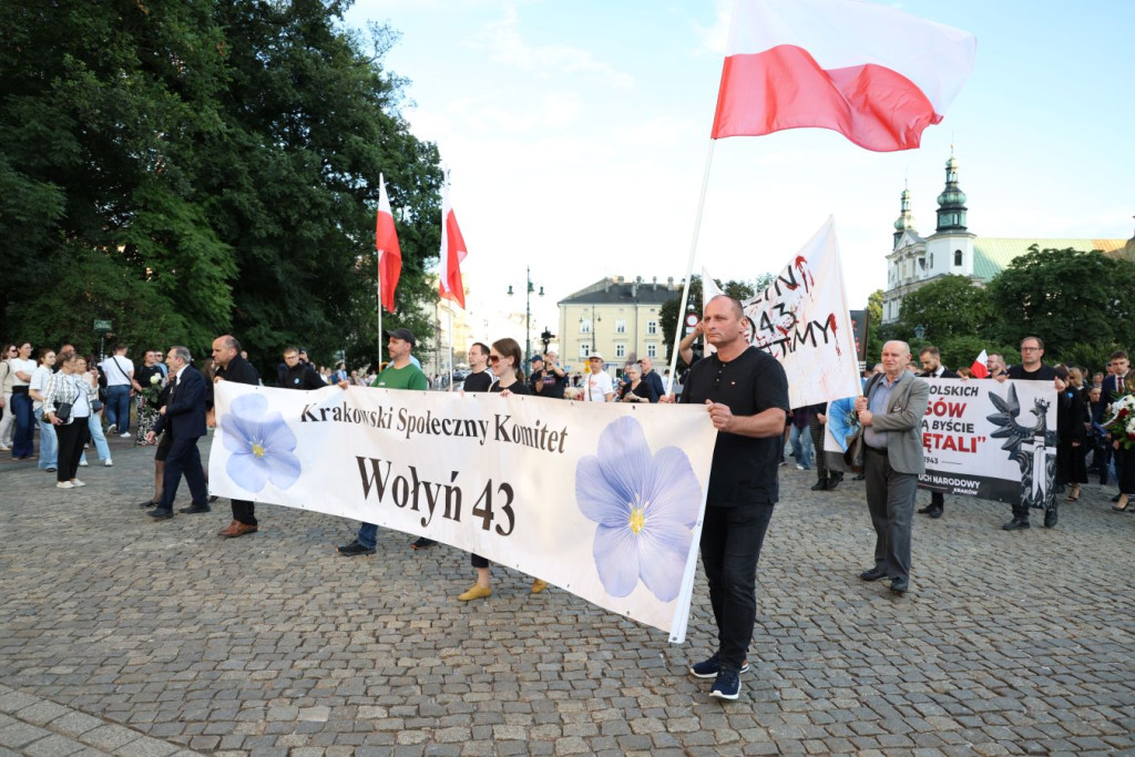 "Czarny marsz przeszedł ulicami Krakowa"