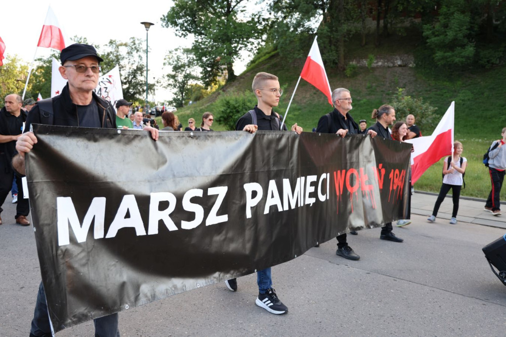 "Czarny marsz przeszedł ulicami Krakowa"