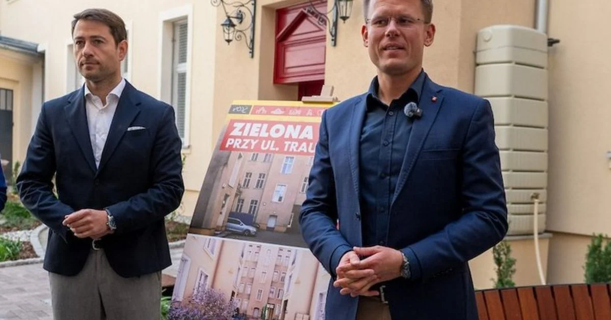 Czas zerknąć, jak wygląda podwórko przy ul. Traugutta 8