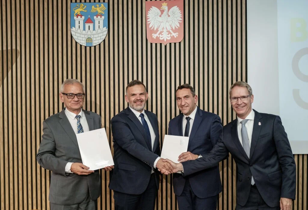 Częstochowa: List intencyjny z ZF LIFETEC na drogi i elektromobilność