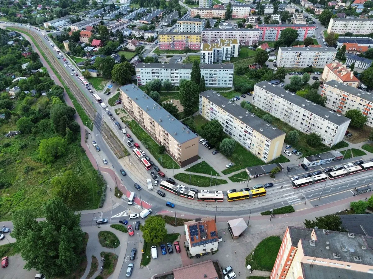 Cztery powody, dlaczego Stogi toną w korkach